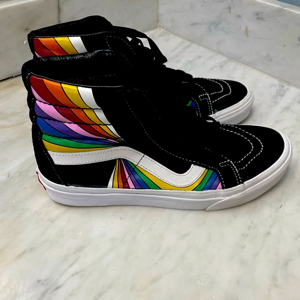 Vans women Sk8 Reissue high-top skating shoes